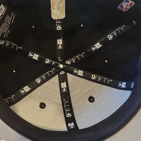 Warriors NBA Cap - Picture 6 of 8